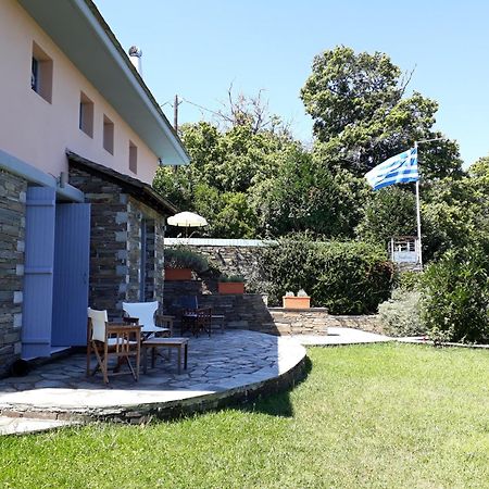Вілла Tsagkarada Country Estate With Pool Екстер'єр фото